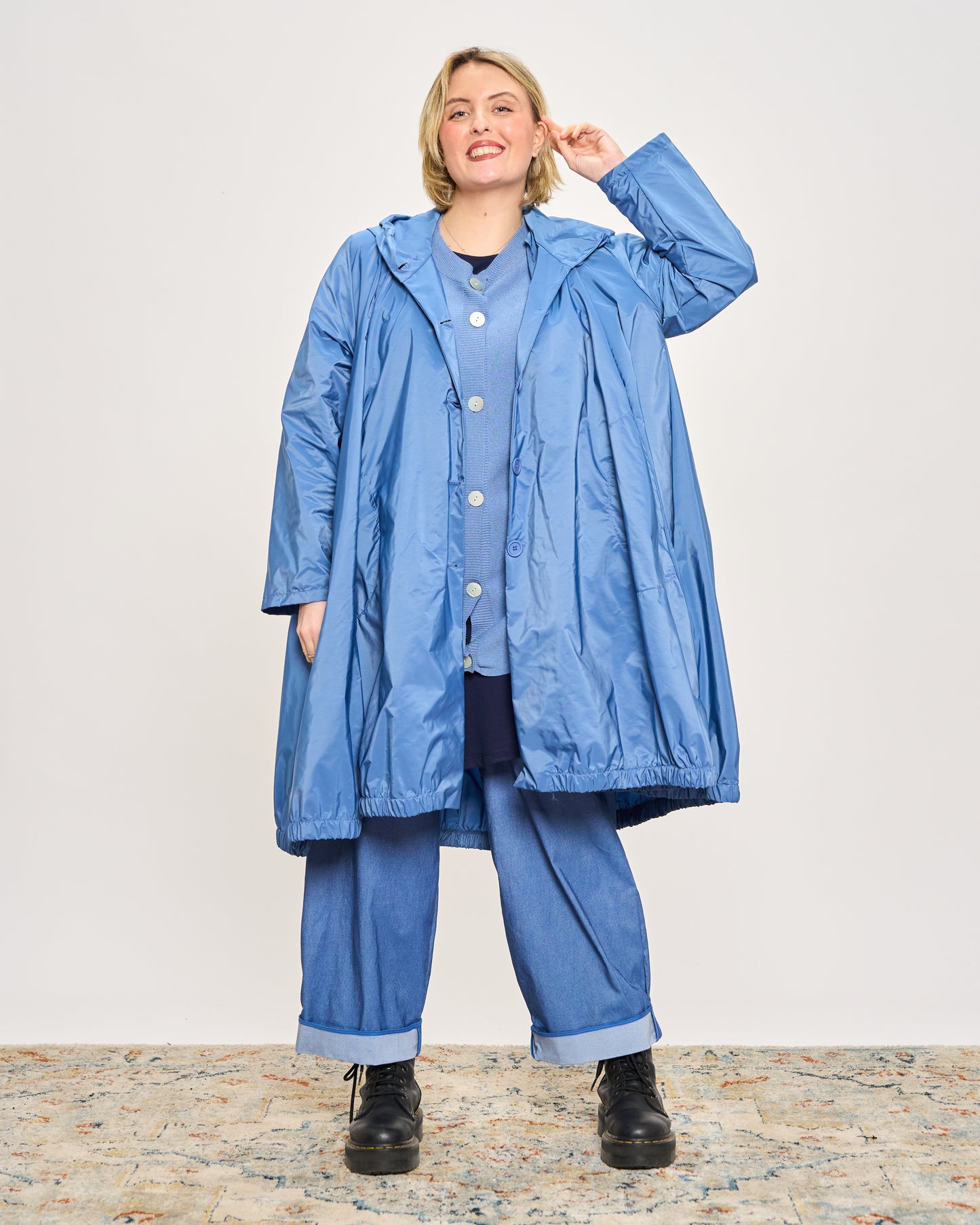 Wrinkled Wheel Raincoat