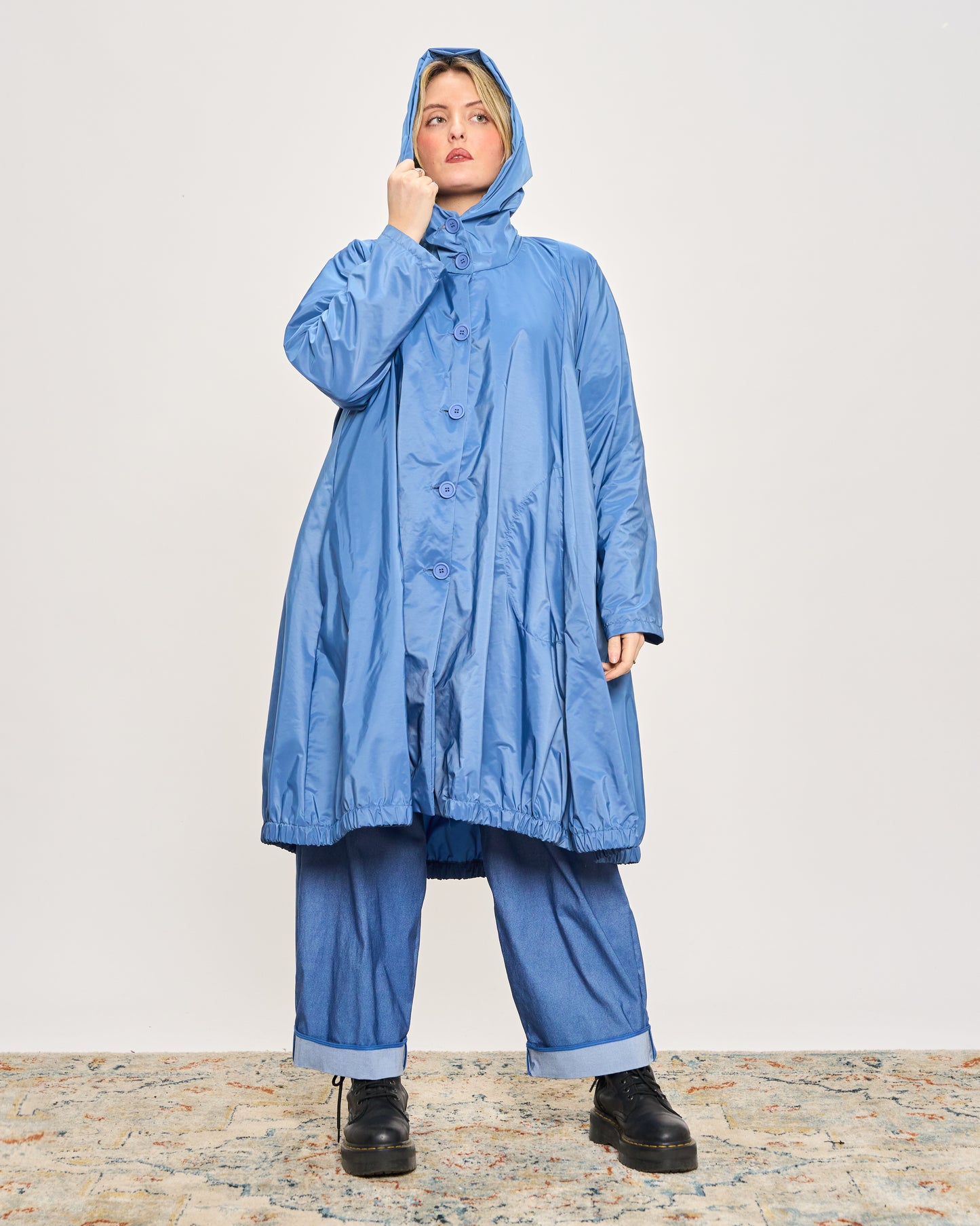 Wrinkled Wheel Raincoat