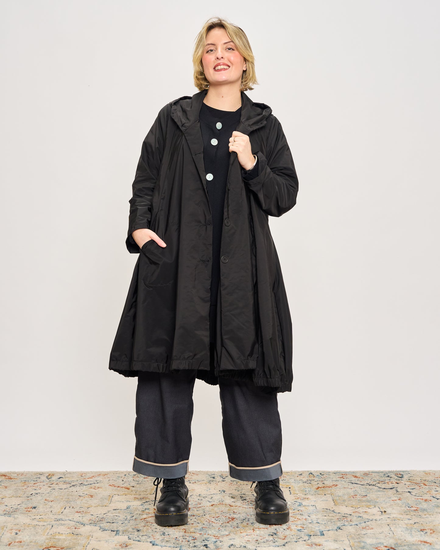 Wrinkled Wheel Raincoat