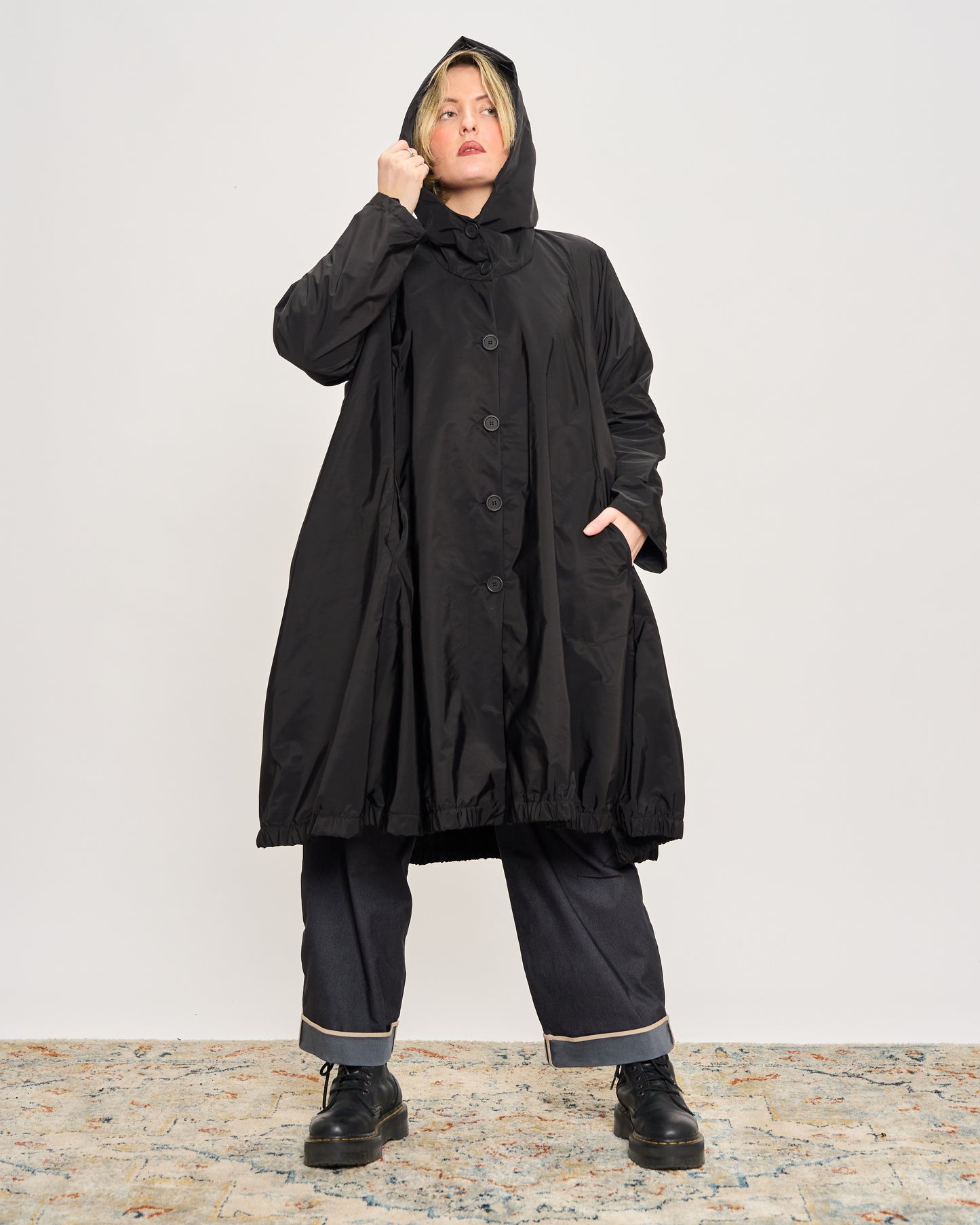 Wrinkled Wheel Raincoat
