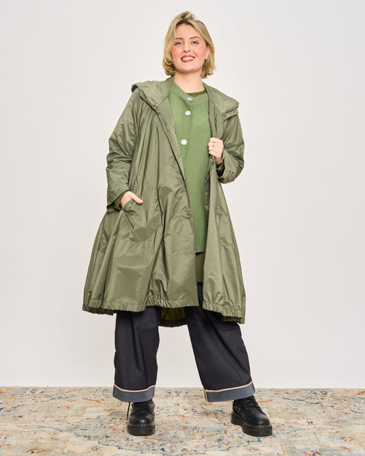 Wrinkled Wheel Raincoat