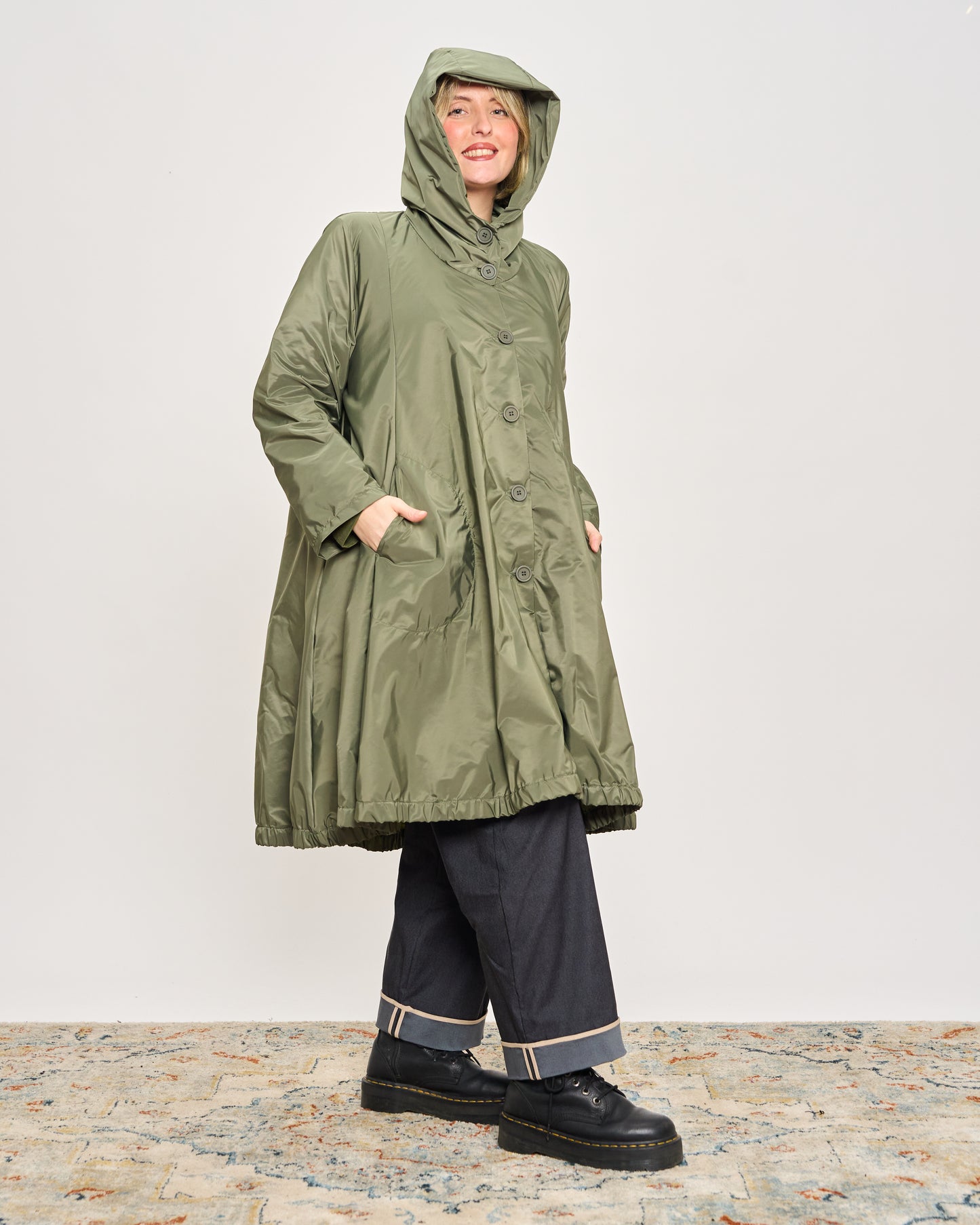 Wrinkled Wheel Raincoat
