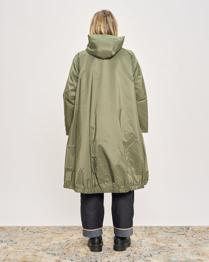 Wrinkled Wheel Raincoat