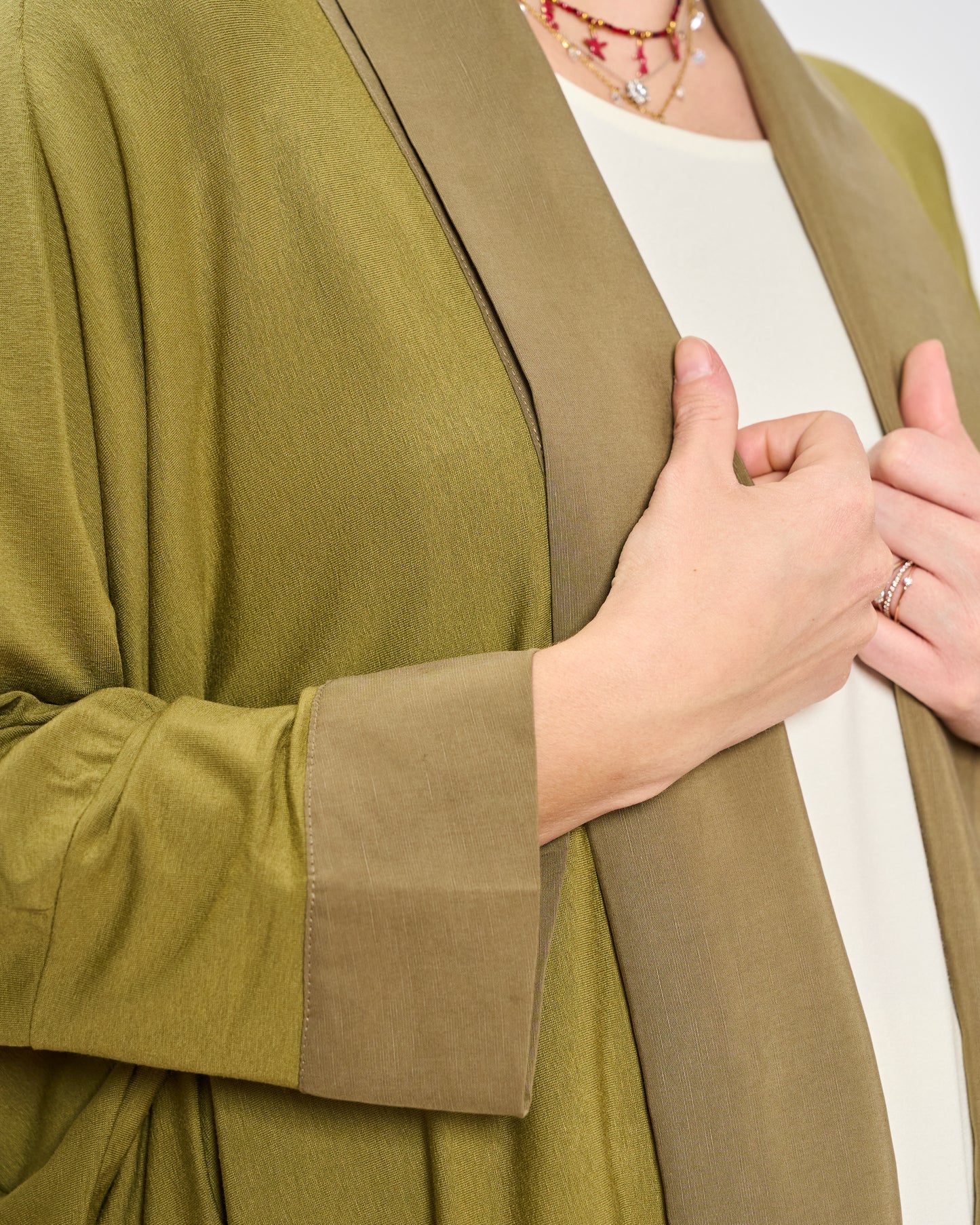 Cardigan Sciallato in Doppio Tessuto