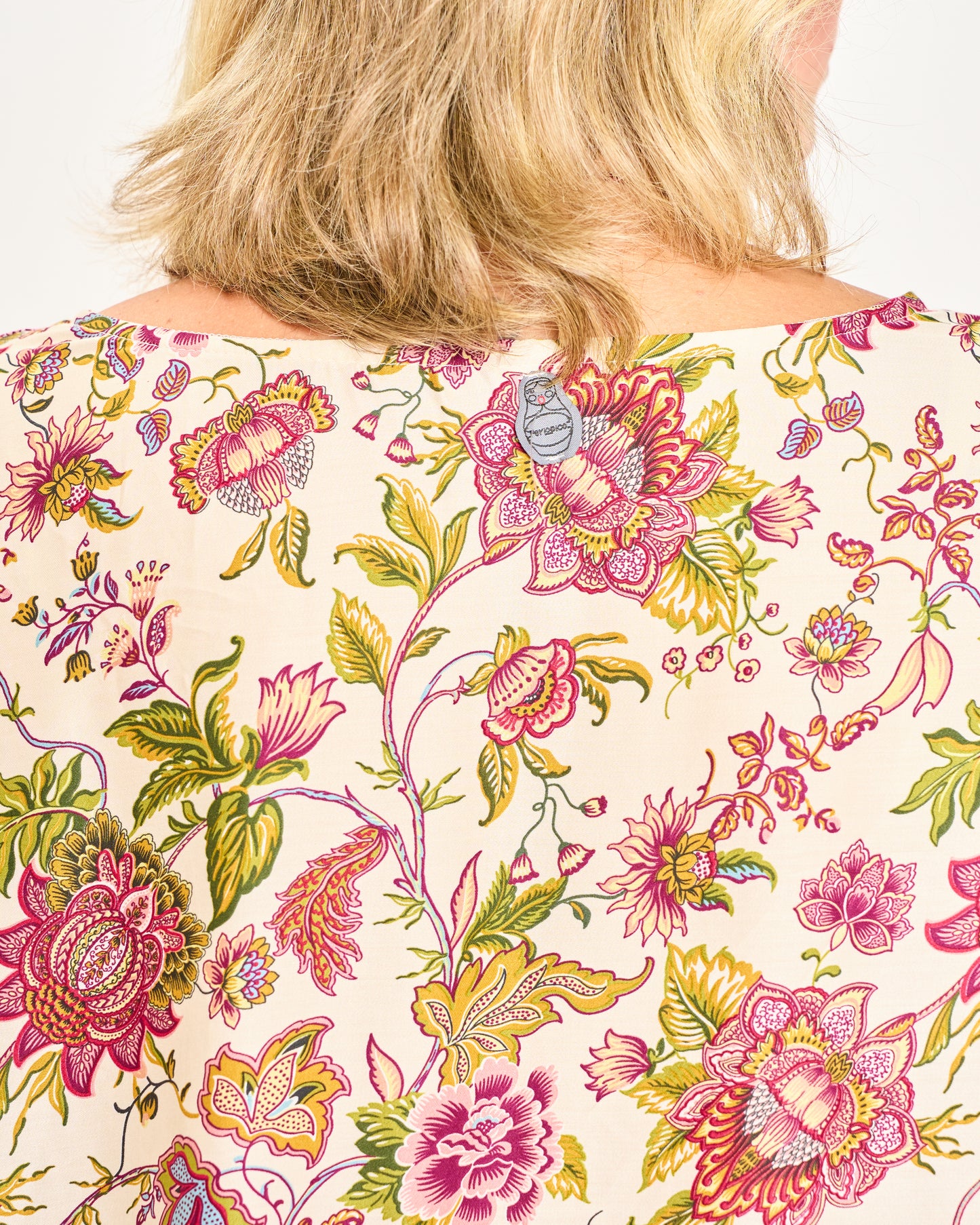 Blusa in Viscosa Stampata con Manica Calata