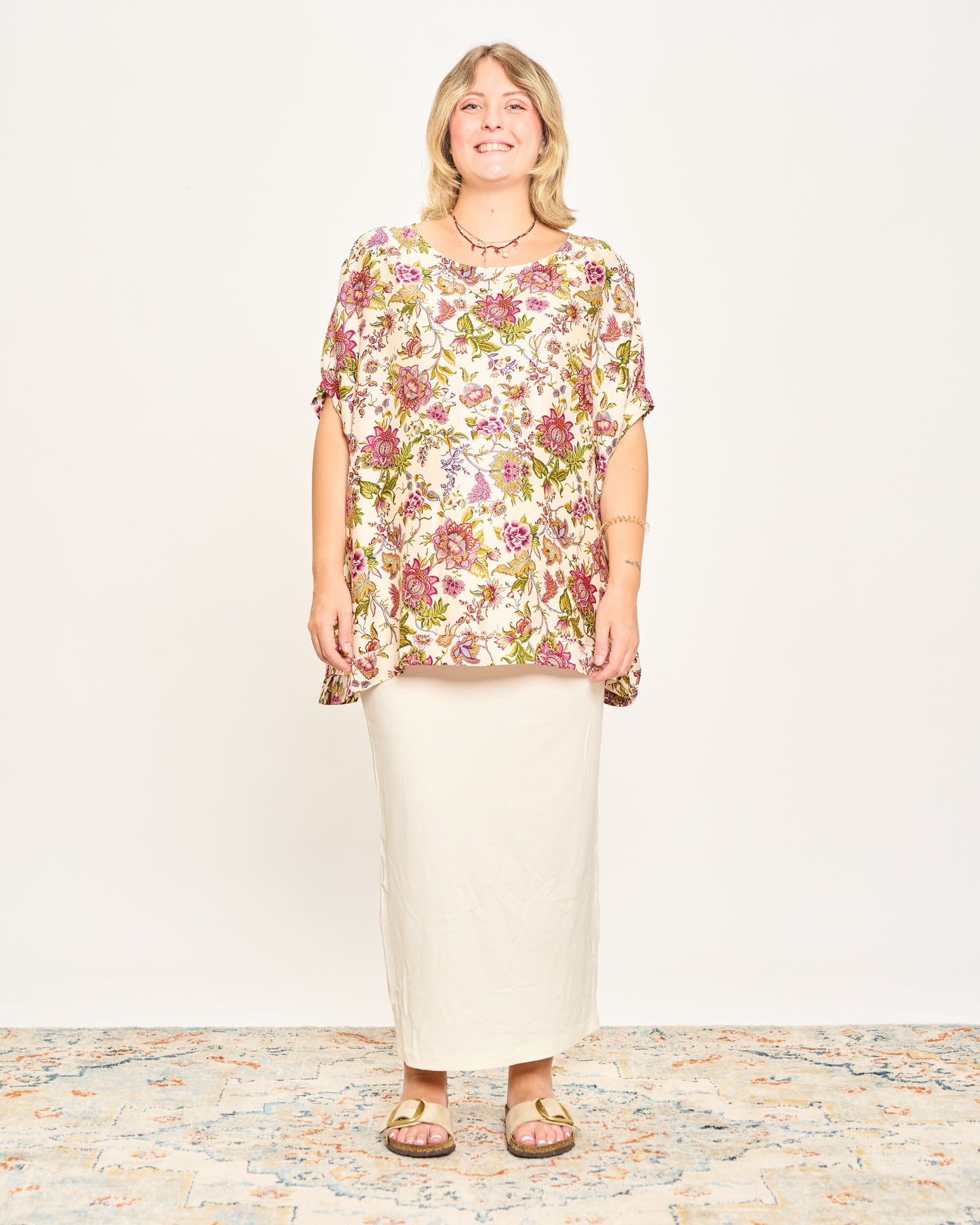 Blusa in Viscosa Stampata con Manica Calata