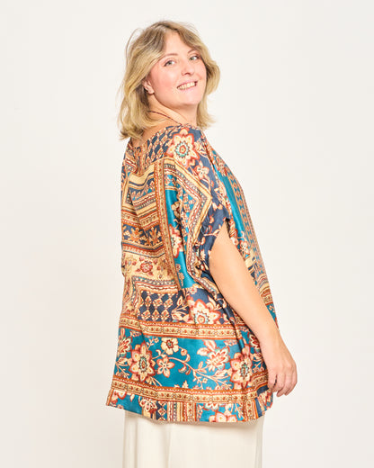 Blusa in Viscosa Stampata con Manica Calata