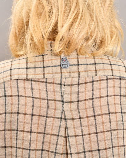 Oversized Cropped Plaid Shirt