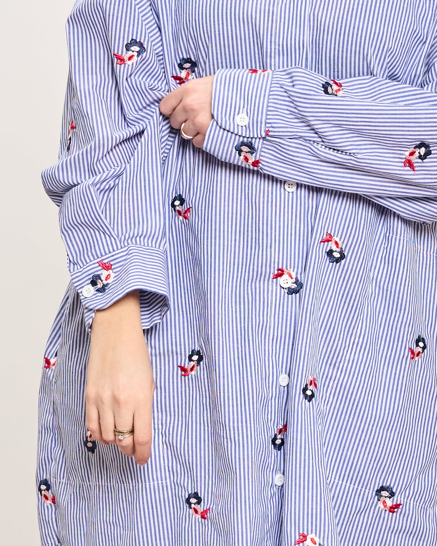 Camicia "Mille Righe" con Ricami
