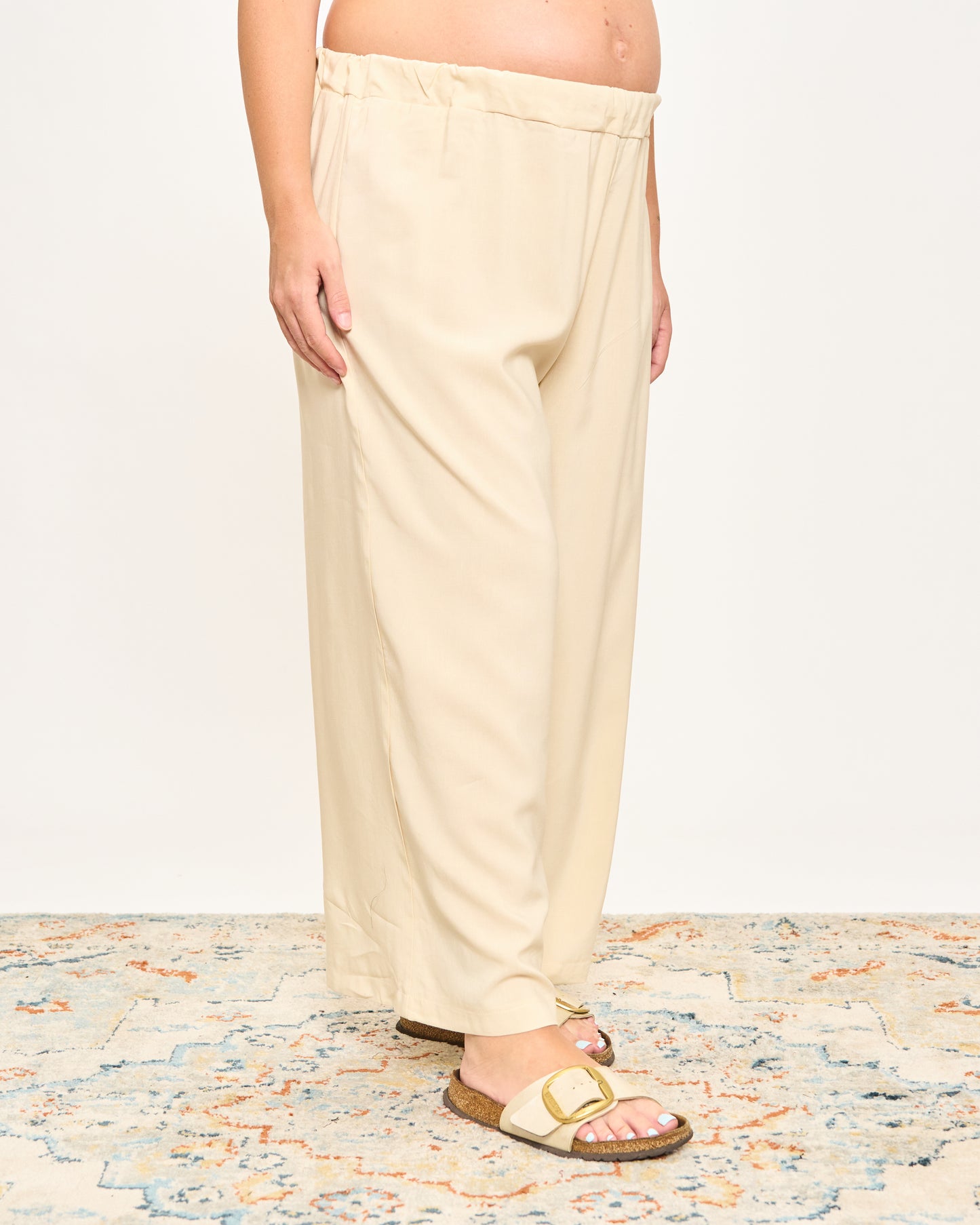 Solid Color Linen Blend Crop Trousers