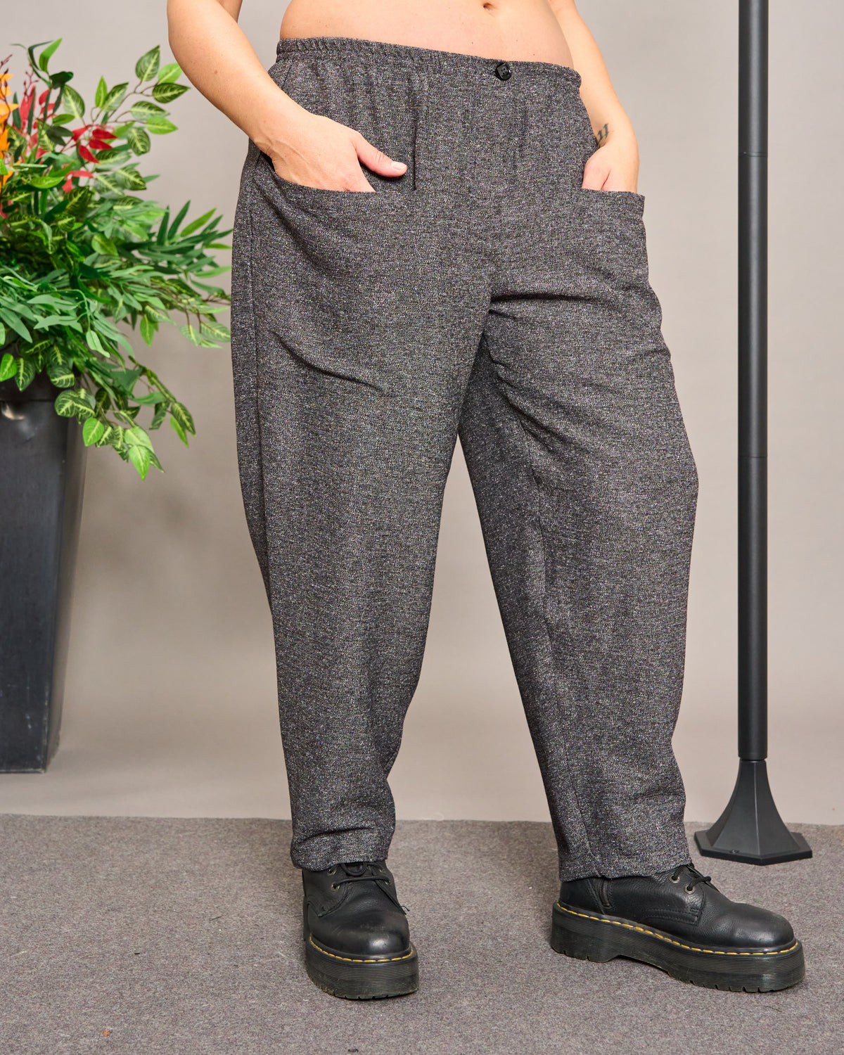 Pantalone con Tasche Frontali