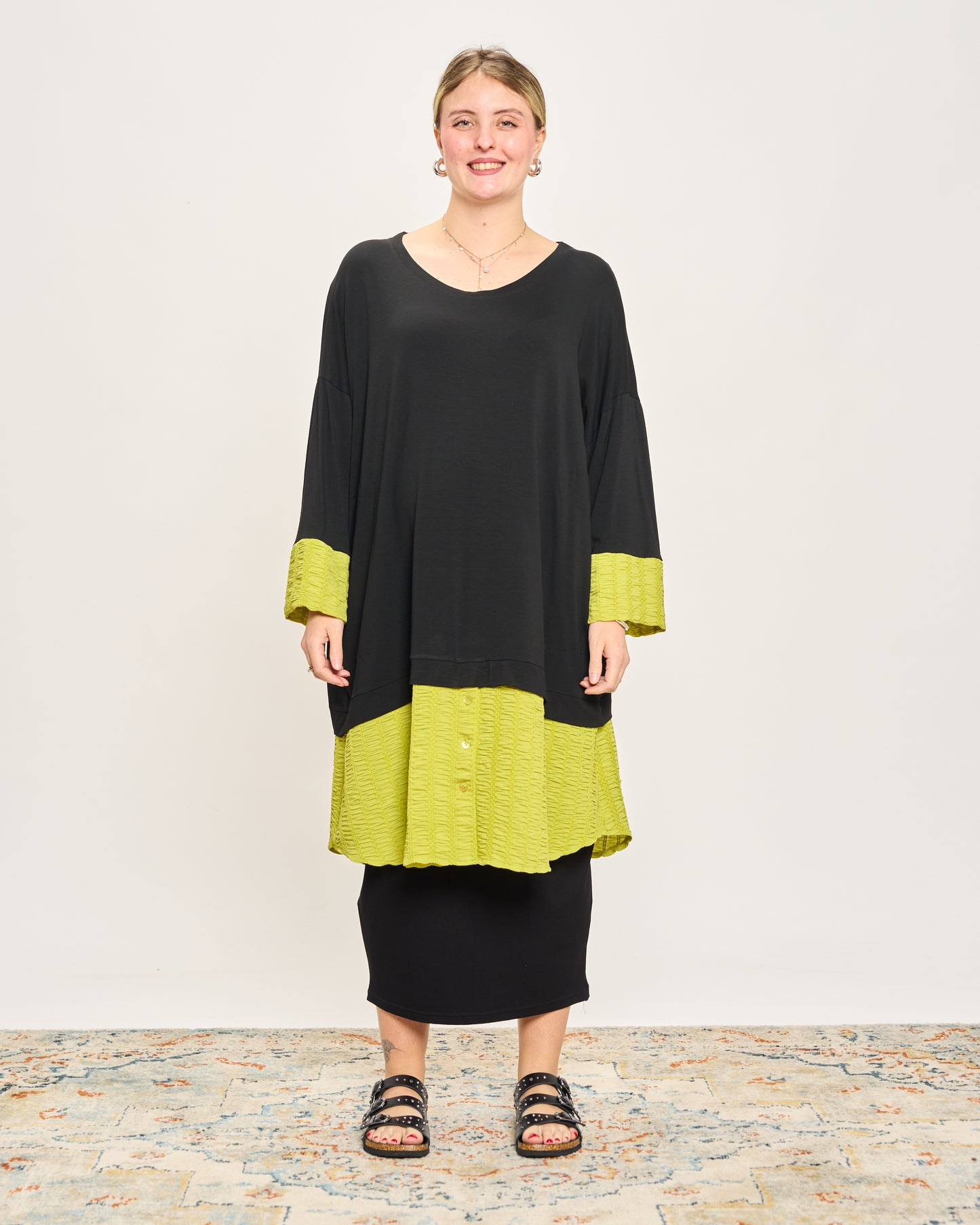 Maxi Maglia con Applicazioni Goffrate