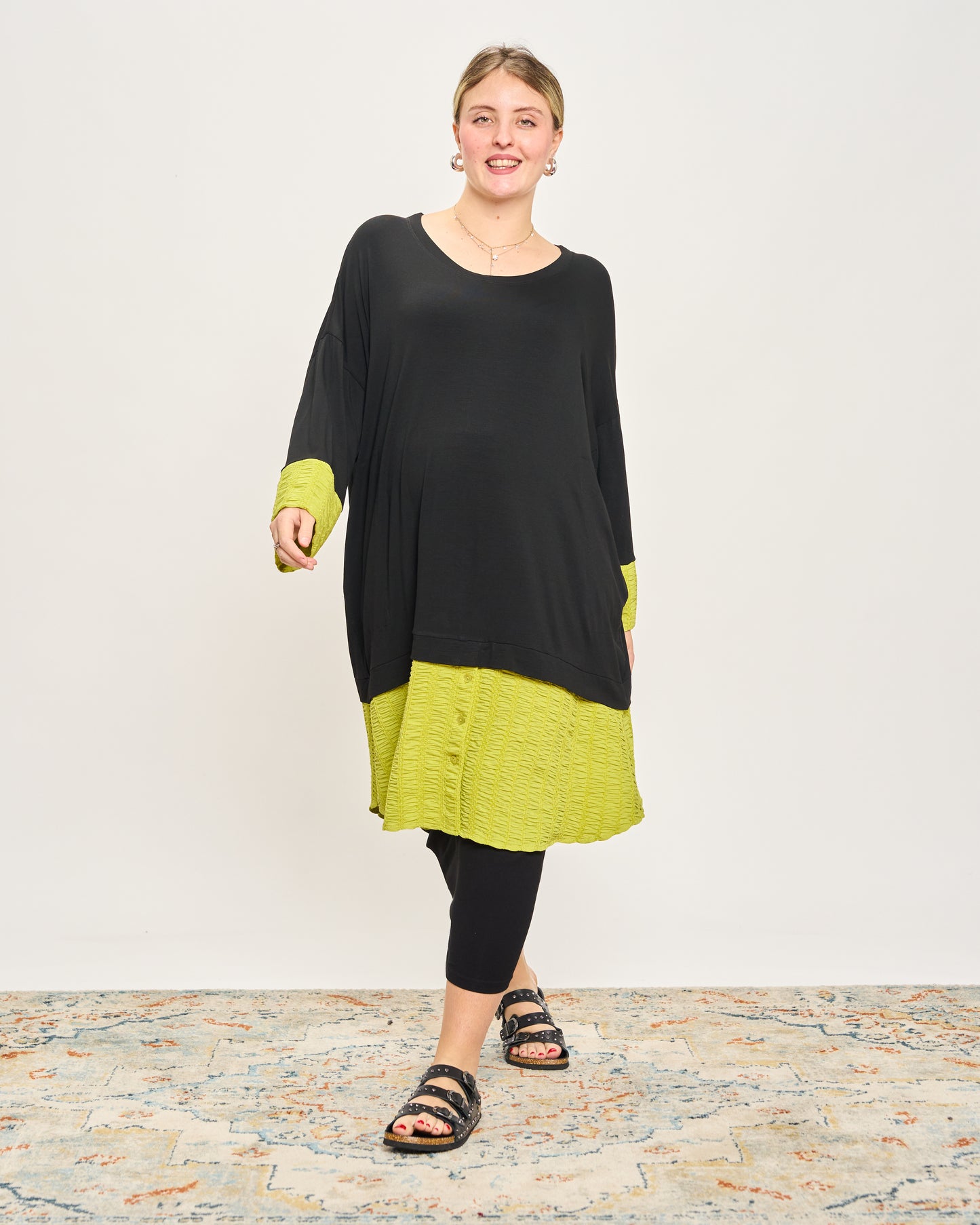 Maxi Maglia con Applicazioni Goffrate