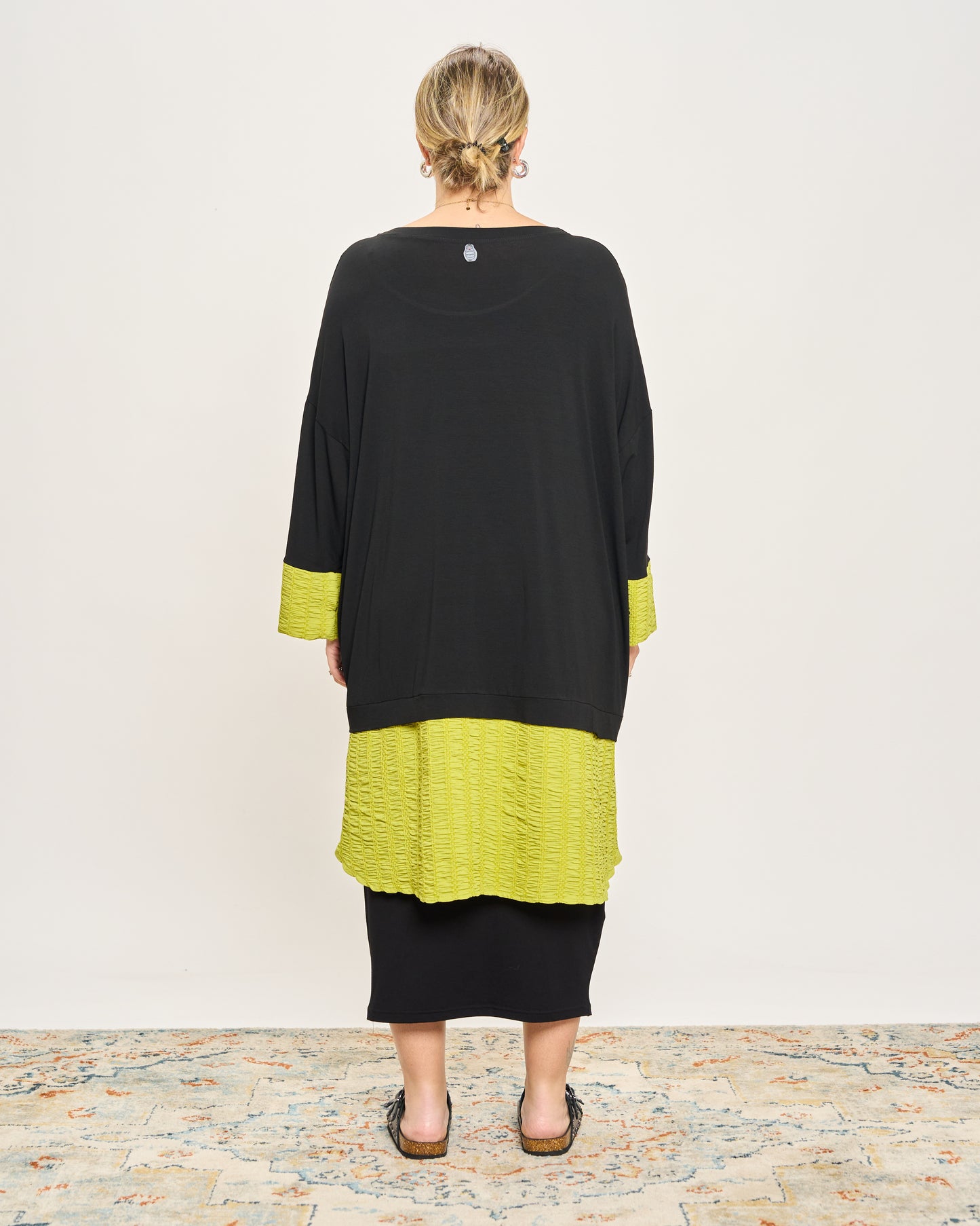 Maxi Maglia con Applicazioni Goffrate