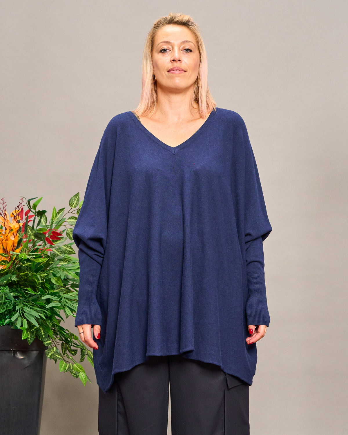 Oversized V-Neck Knitwear