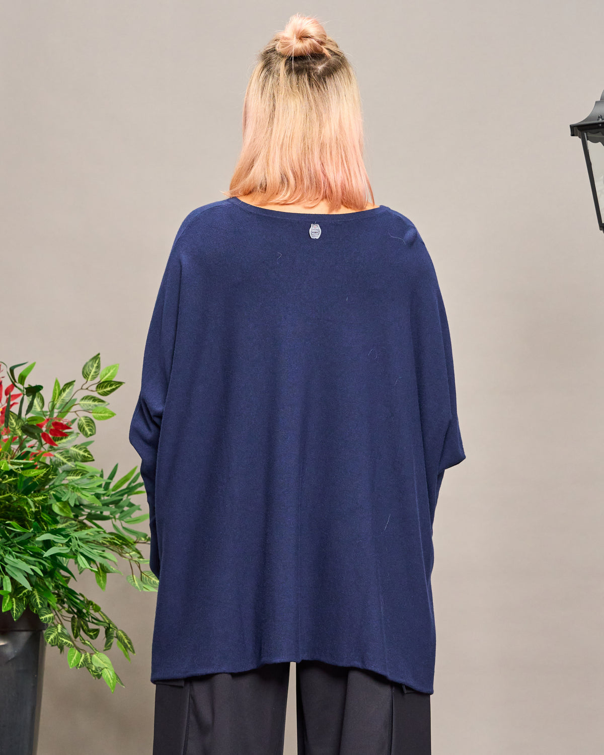 Oversized V-Neck Knitwear