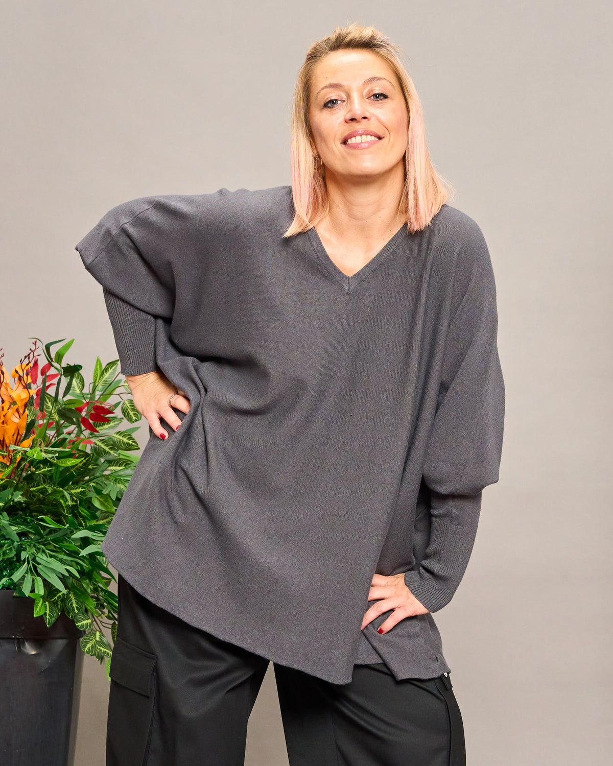 Oversized V-Neck Knitwear
