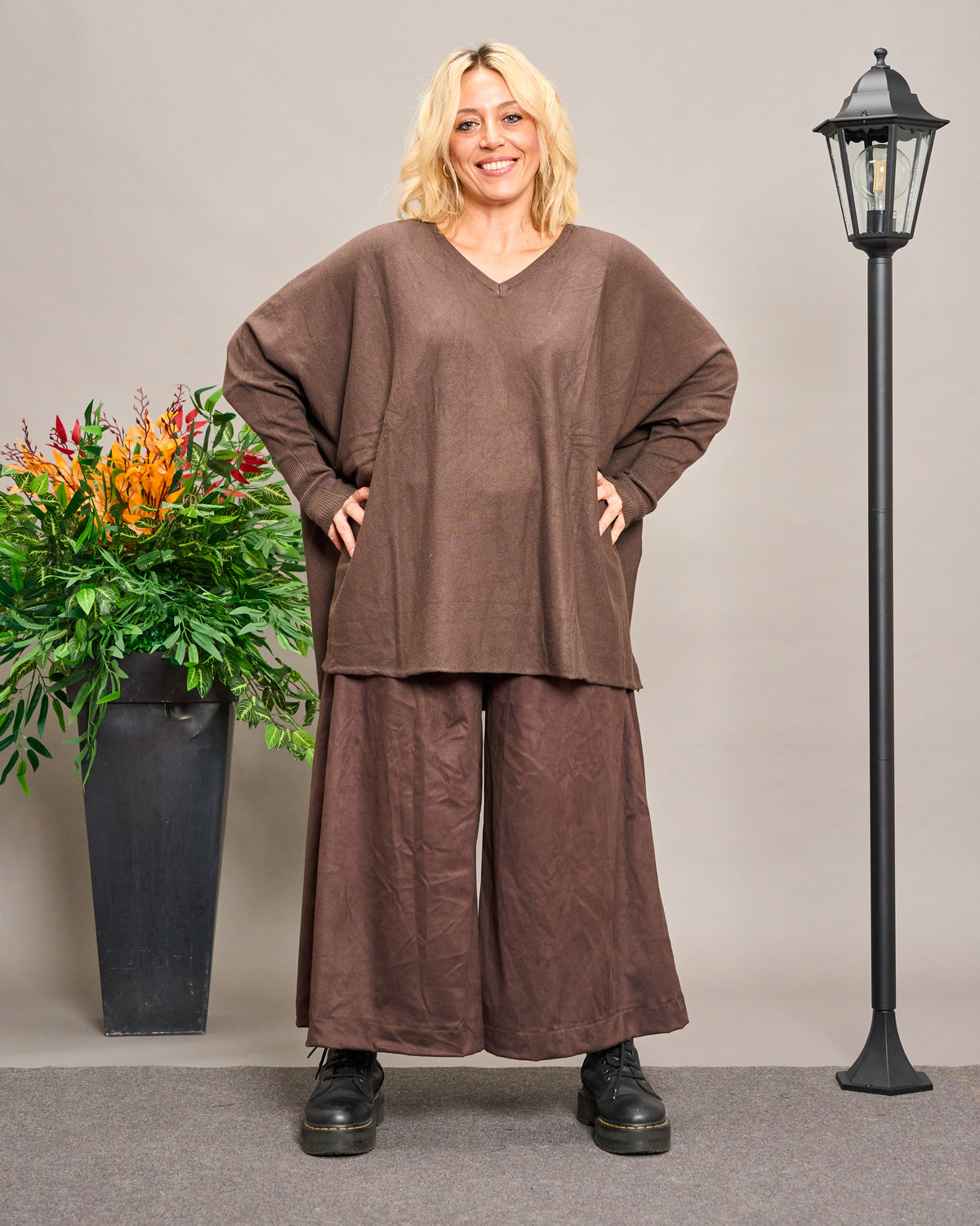 Oversized V-Neck Knitwear