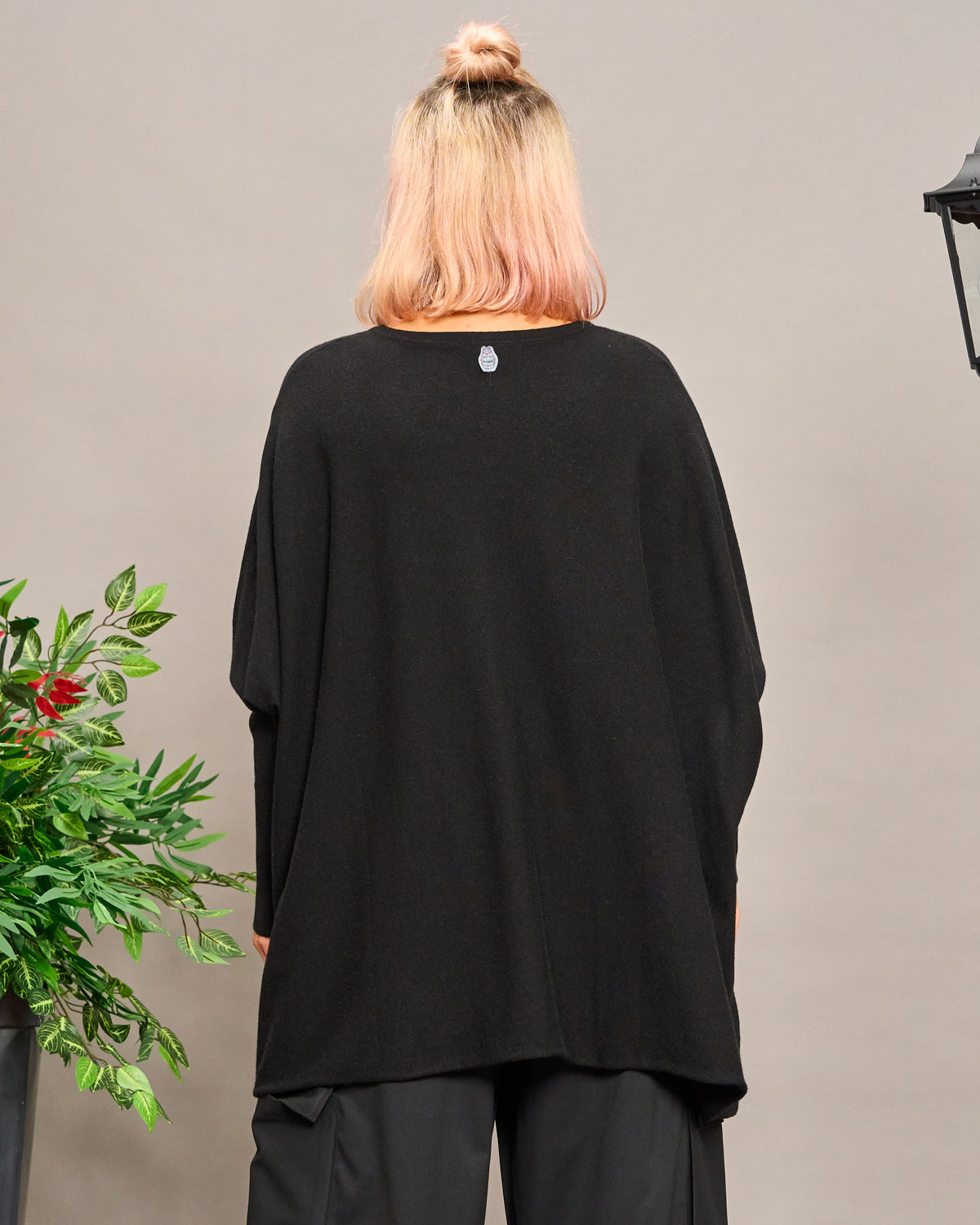 Oversized V-Neck Knitwear