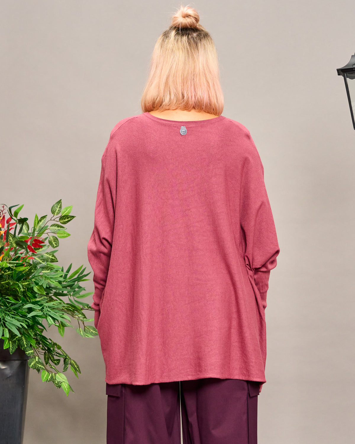 Oversized V-Neck Knitwear